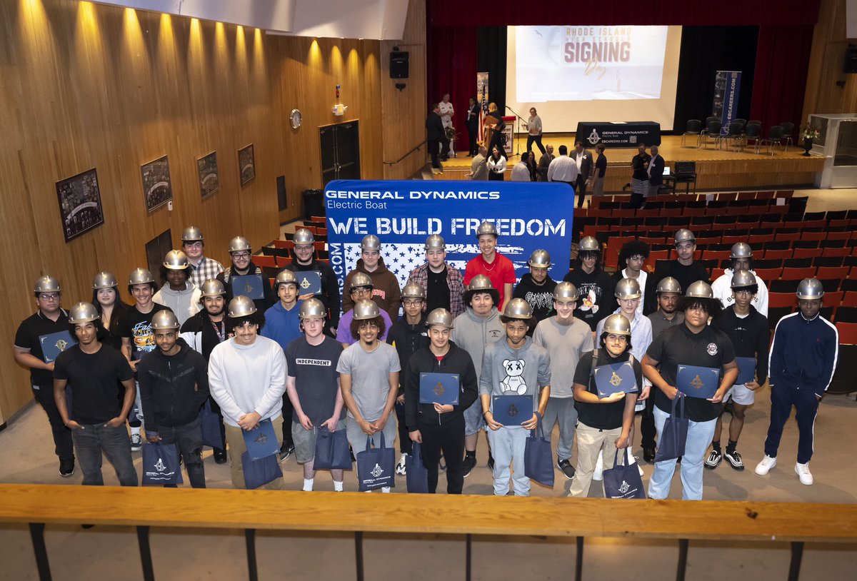 GDElectricBoat's tweet photo. @GDElectricBoat held RI High School Signing Day yesterday in celebration of over 100 high school students who signed on to join the EB team after they graduate. Congratulations to our newest shipbuilders for taking this step towards a rewarding career, and thank you to all of the participating schools for supporting our future workforce. Welcome aboard, #shipbuilders!