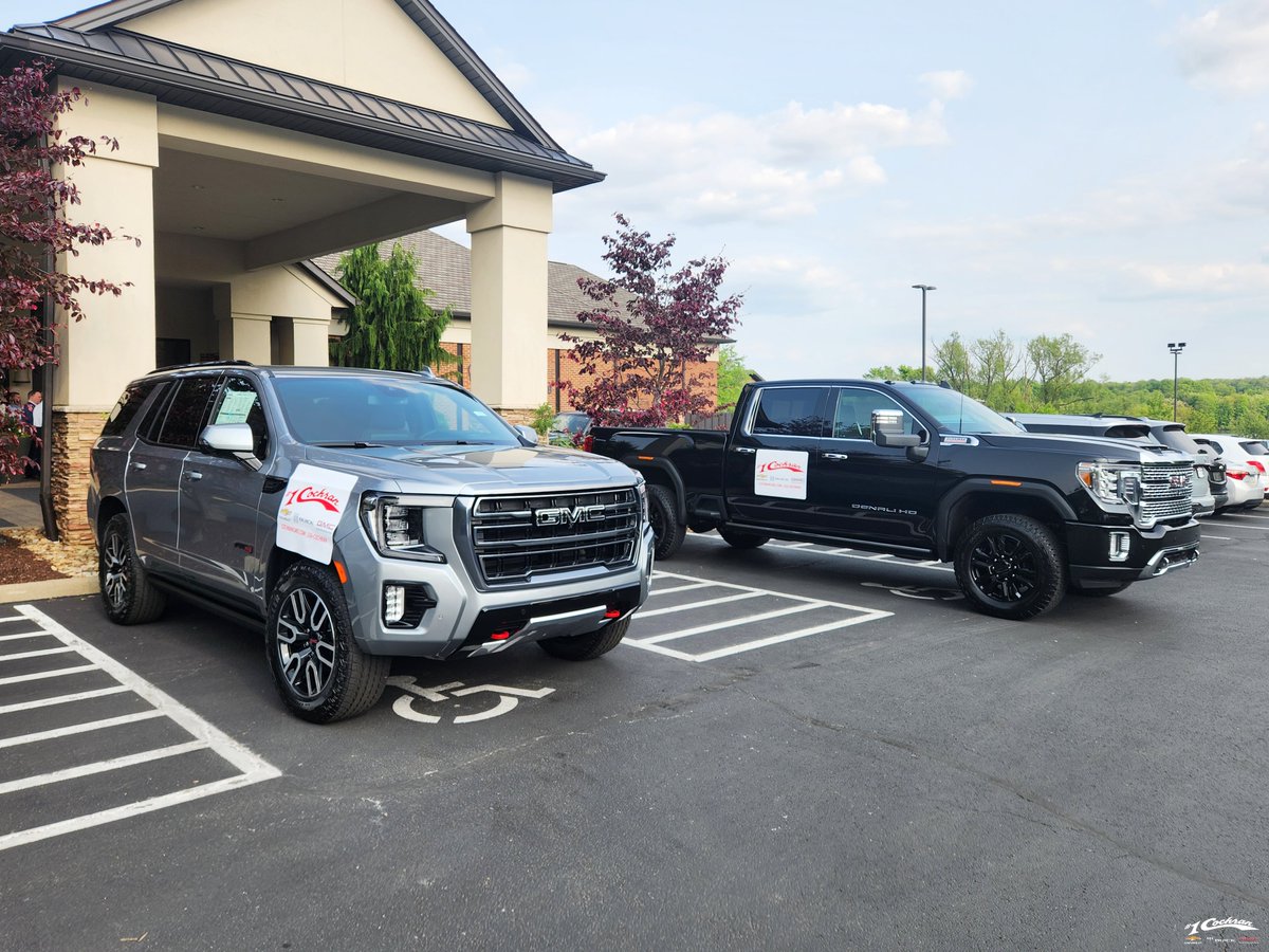 #1 Cochran Youngstown (@cochrancars) on Twitter photo What a night with Marcus Freeman, head coach at <a href="/NDFootball/">Notre Dame Football</a>! Huge shoutout to <a href="/UnitedWay/">United Way</a> for hosting an incredible event at The Lake Club. Together, we raised funds and showed our support for the community. Thank you, United Way, for making a difference! ๐ #CommunityStrong What a night with Marcus Freeman, head coach at <a href="/NDFootball/">Notre Dame Football</a>! Huge shoutout to <a href="/UnitedWay/">United Way</a> for hosting an incredible event at The Lake Club. Together, we raised funds and showed our support for the community. Thank you, United Way, for making a difference! ๐ #CommunityStrong