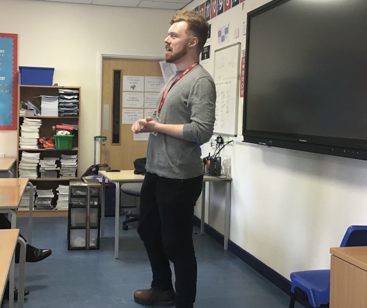OrmskirkSchool's tweet photo. Former student, funny man and actor Alex Tighe told his story, from B&amp;M to performing Shakespeare and comedy at the Edinburgh Fringe. He entertained us with funny anecdotes, powerful truths about his journey, and the importance of self-confidence in this field. #EmployerEncounter https://t.co/5J3IX6ZlBf