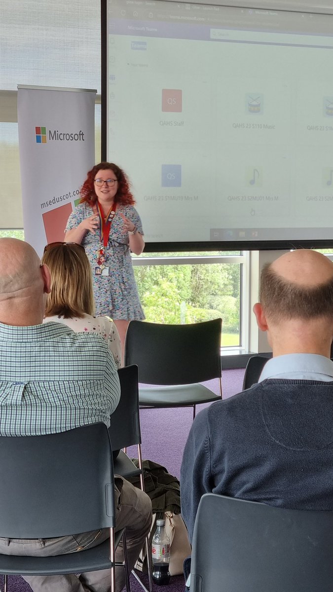 Microsoft Education Showcase Experience tweet media
