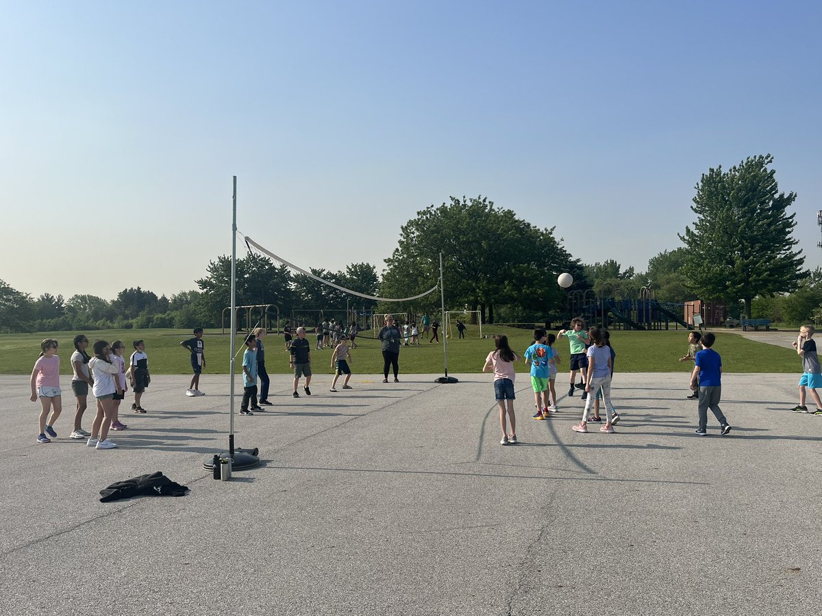 Lisa Weston tweet media