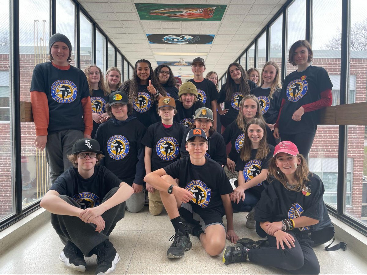 Our goal is to enhance the elem to sec transition by providing time for students to be immersed in learning at their future high school. Over the past couple of months, Gr 8 students have been taking part in in-person transition opportunities.

Read more: ow.ly/HAJa50OvpaI