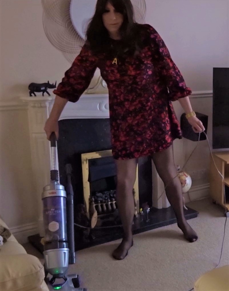 thighbootboy's tweet photo. #stockingedfeet https://t.co/z2JtEILtJx