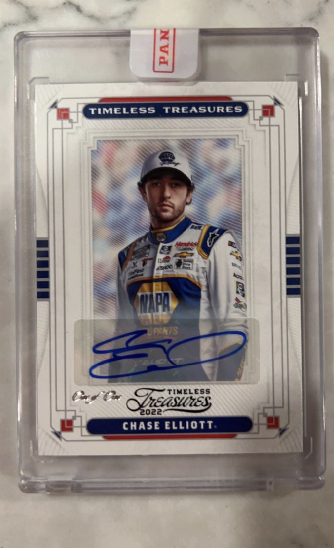 Club One Of One tweet media