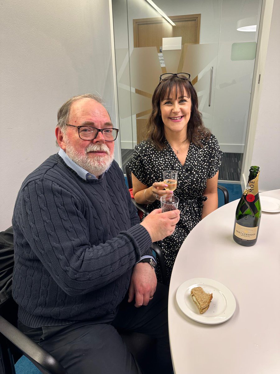 UOSDEdPsy's tweet photo. Huge Congratulations to our new Dr of Educational Psychology, Dr Campbell @carole1thornton. We are very proud of you &amp; your contribution to the field. Enjoy your celebrations! 🥂Thank you to Prof Divya Jindal-Snape, Prof Jim Boyle @LNichollsStrath @Kirsten_Russell @ClareDaly11 https://t.co/TVmL1kNu2L