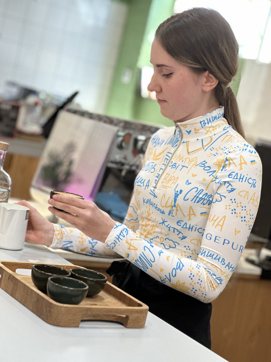perkeecoffee's tweet photo. Delicate flavours and beautiful drinks, a great round from Hanna #BMBC23 #PerkeeCoffee #BaristaChampionship https://t.co/cyxVEOJzR0