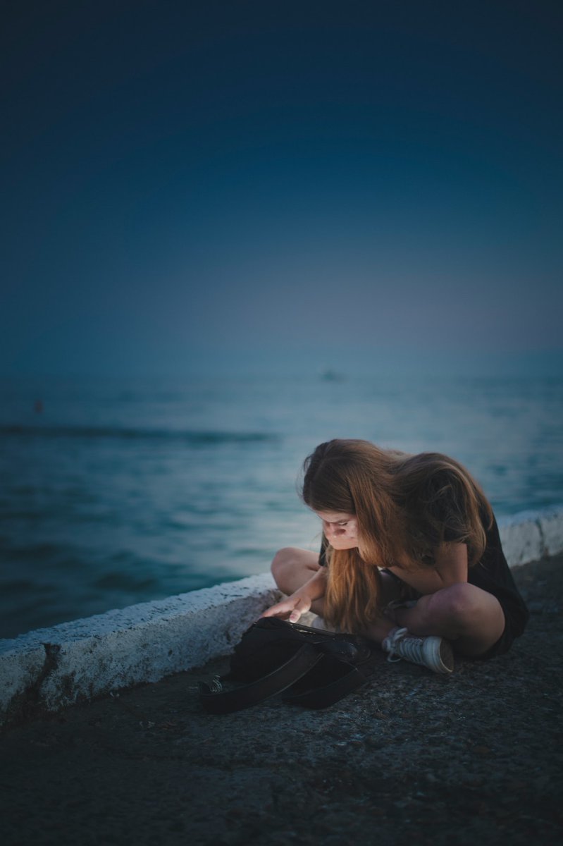 mindbodyspace_'s tweet photo. For kids, whose brains are not yet primed for emotional regulation, i.e., their prefrontal lobes have not made strong connections to their limbic system, improperly used social media can truly be traumatizing. https://t.co/hBnFavrrnN