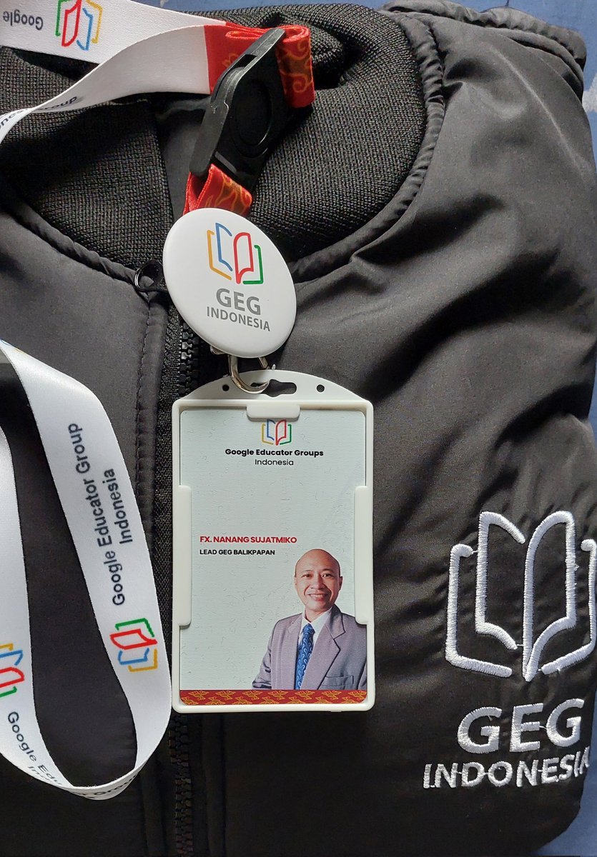 N42NG's tweet image. 🎁 Finally this swag is here! Thank you @googleindonesia. 🎉♥️

#GoogleSwag #GEGIndonesia  #GoogleEDU