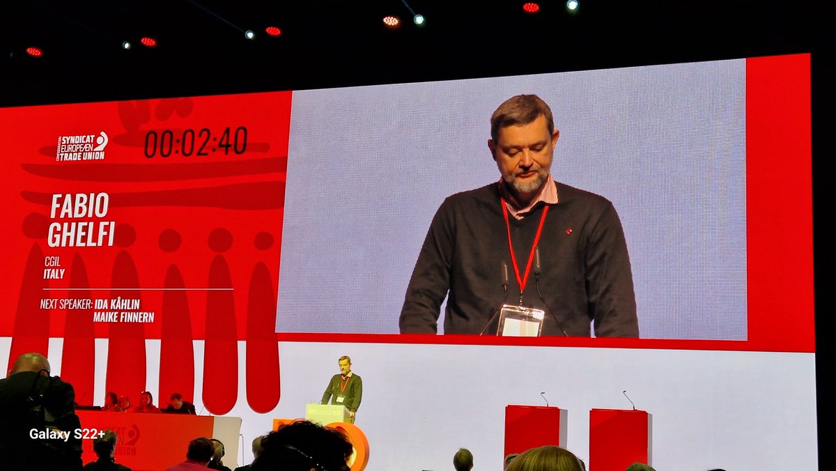 fpcgil_internaz's tweet image. "Trade unionism is about committed women and men. Our  values are defined and clear, are the right values" says @FabioGhelfi5 from  @CGILLOMBARDIA at #ETUC50 
#allavoroeallalotta ✊️