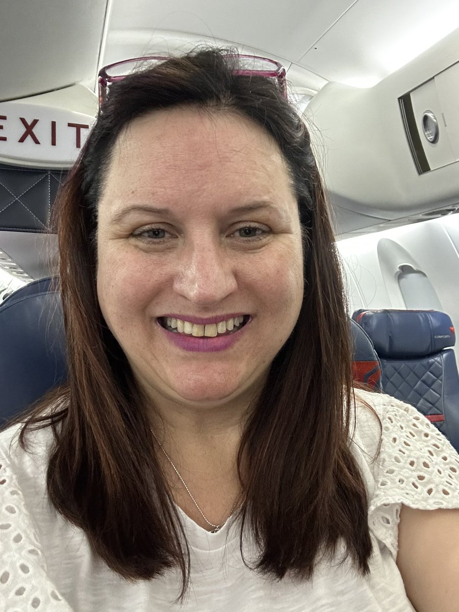 MGeertsemaSligh's tweet photo. En route to ICA in Toronto https://t.co/YwOX4ut2dZ