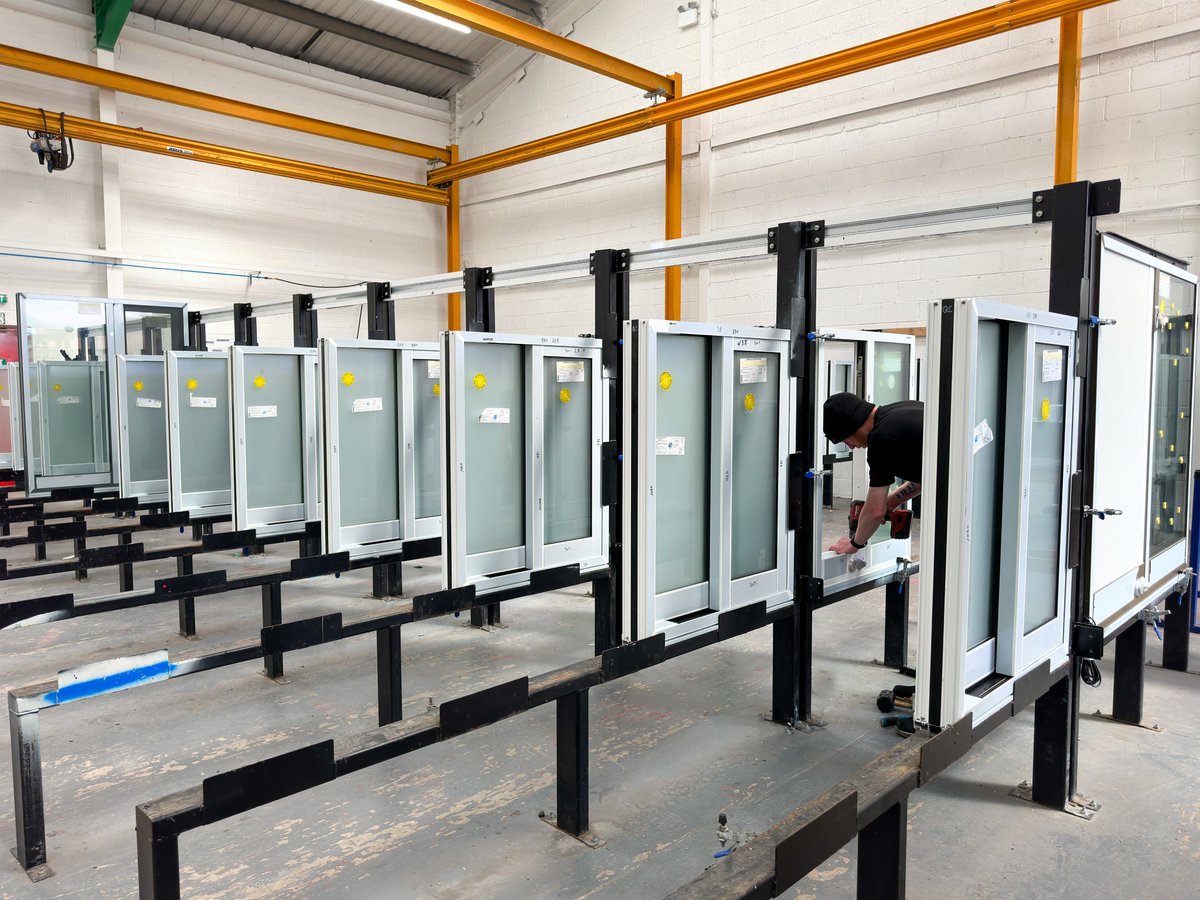 Polar_NE's tweet photo. 🏥Healthcare Fabrication🏥

Take a look at all of our Specialist Healthcare Windows we are currently fabricating, which will soon be ready for installation on sites across the whole of the UK🇬🇧

#Healthcare #MentalHealth #Windows #Solutions #PolarNE https://t.co/mPUcKrINJB