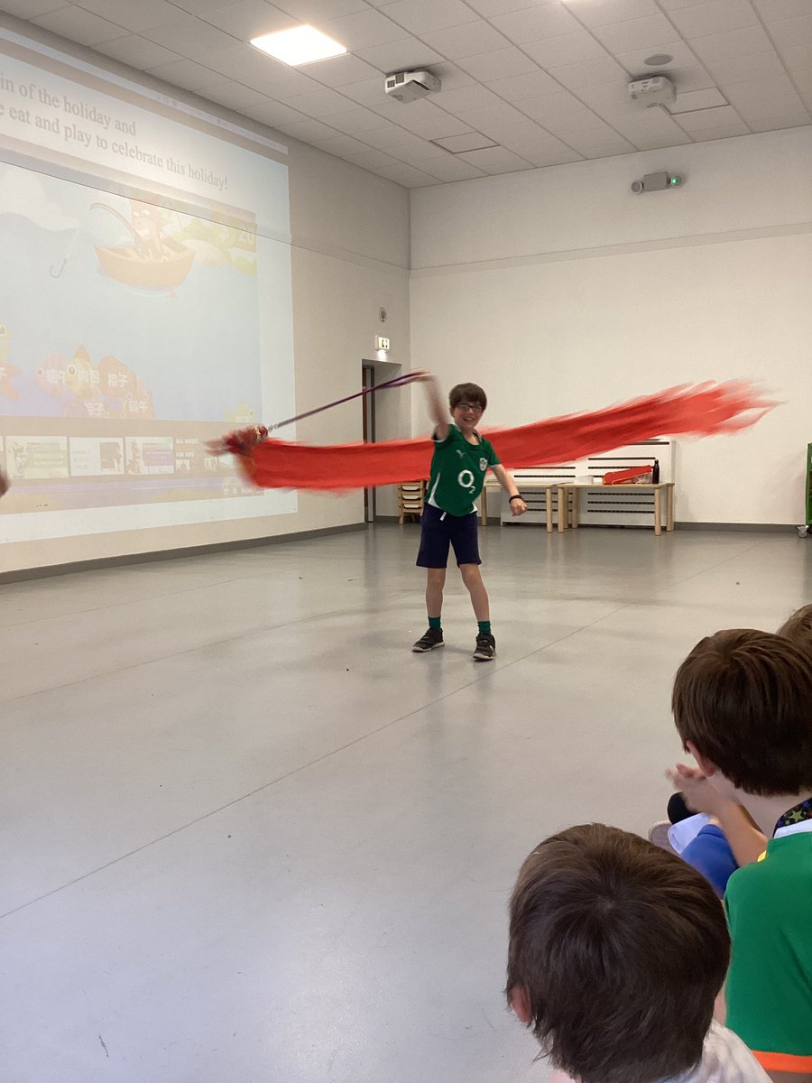 A jam packed afternoon of culture! Thank you to our visitors we have loved learning about different cultures within our school. #WeAreBrightFutures <a href="/limetreepa/">Lime Tree Academy</a>