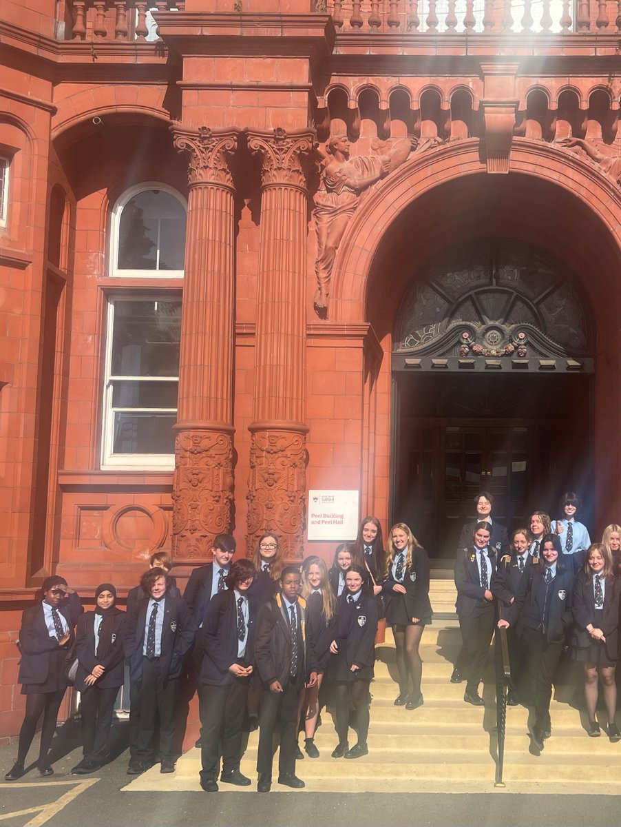 SJCES's tweet photo. Some of our year 10 students had a fantastic day visiting Salford University to explore Higher Education.🧑‍🎓@GM_Higher @SJCESCareers @SalfordUni https://t.co/6Q58TdpcAl