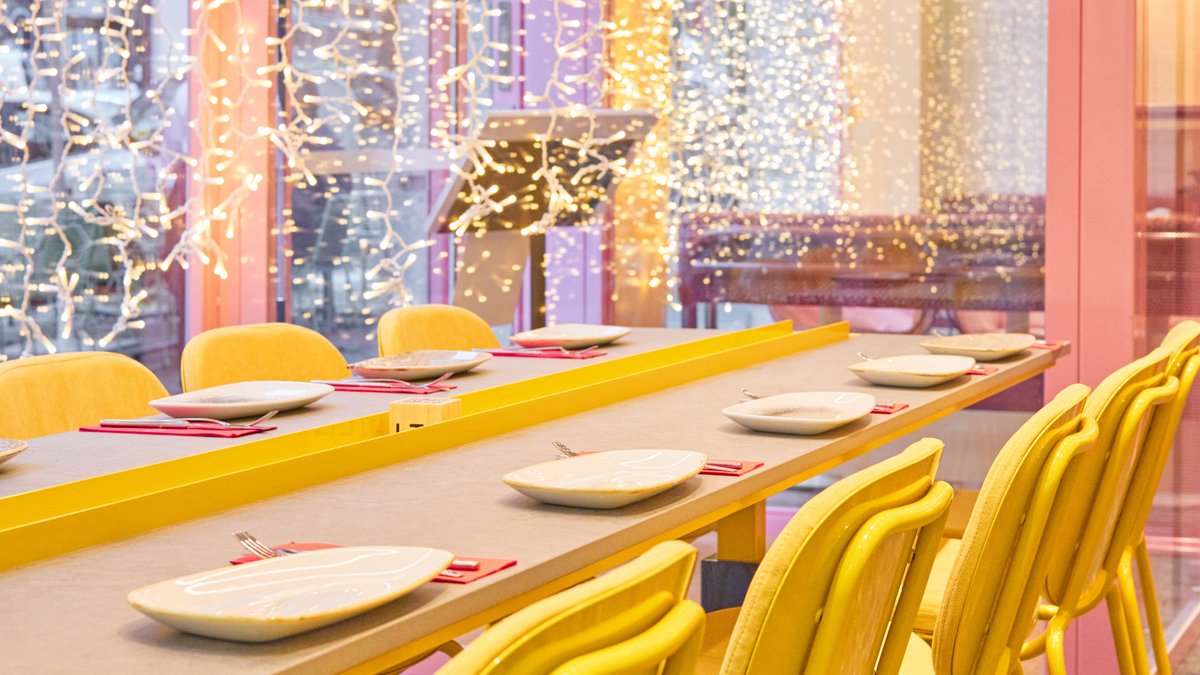 rest_lateral's tweet photo. #Galileo tiene un #color especiaaaal 🎶🎶
.
#RestaurantesLateral #restaurantesmadrid #comerenmadrid #chamberi #LTLOVERS https://t.co/yotN1wSpnj