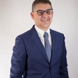 IPOSPsychoOncol's tweet photo. Pleased to unveil Dr. Giuseppe Curigliano, Director at the European Institute of Oncology, as a speaker for the 24th World Congress of Psycho-Oncology in Milano! Learn more: https://t.co/rJqTRUqIH7 #IPOSCongress2023 #DrGiuseppeCurigliano https://t.co/2TTm53vGMQ