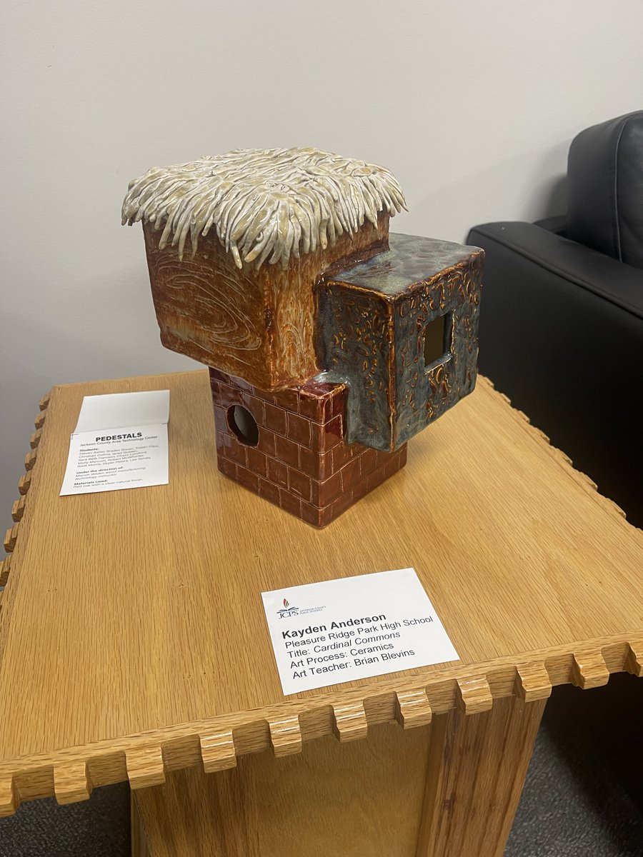 JCPSarts's tweet image. Delivered and installed new 3D artwork May 9th to @kycommissioner's office from @duPontManual VAM and @PRP_Panthers art students.  @tkonz @JCPSKY @JCPS_CAO @JCPSAsstSuptTL @JCPSAsstSuptHS @JCPSHighEA_AofL @duPontManualVA @PRPdesign