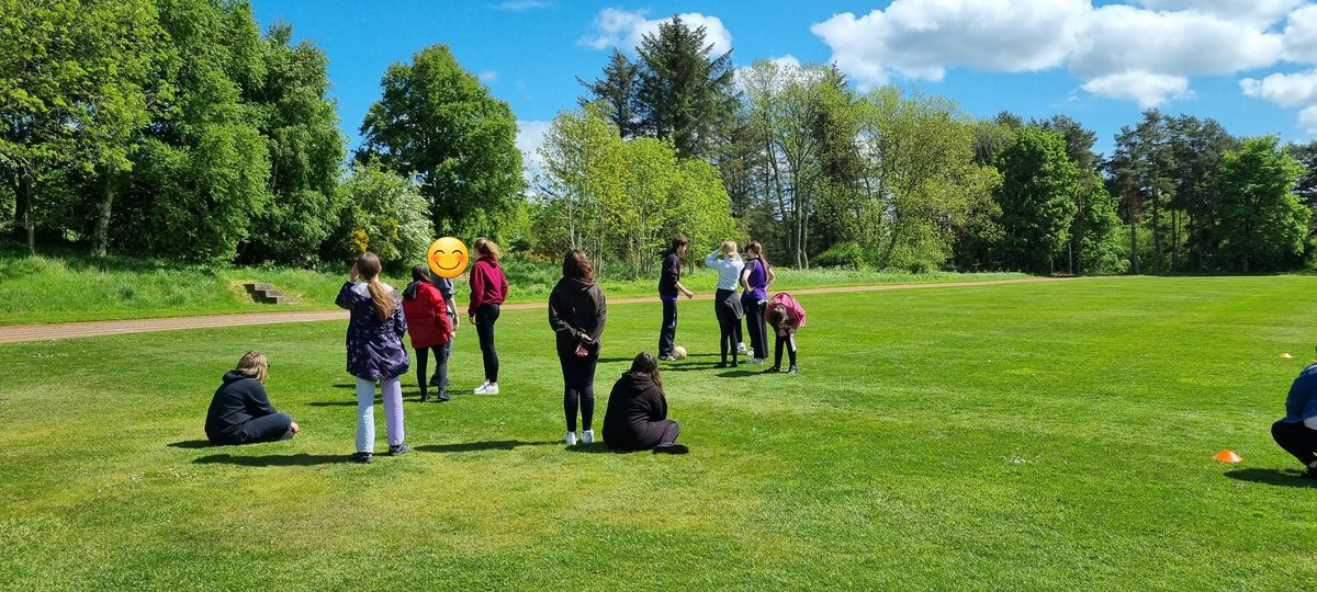 gordonstoun's tweet photo. Fabulous afternoon in the sun with Community and Sports Service running a fun games session for our visitors from Buckie, Milnes and Lossie!
#servicetothecommunity #gordonstoun #boardingschool #thereismoreinyou #charactereducation https://t.co/tvsO7bLd0Q