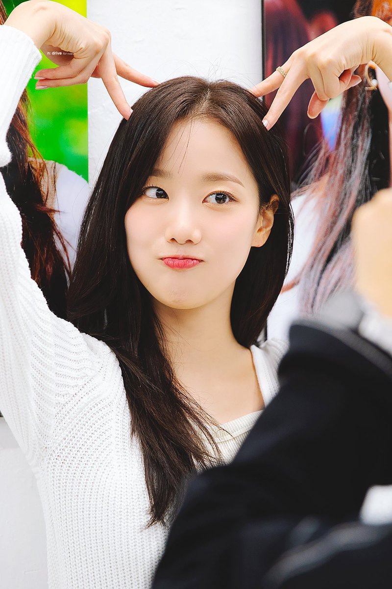 230505 🎉🐶🐈💖

#Naeun #이나은 #나은 #ナウン