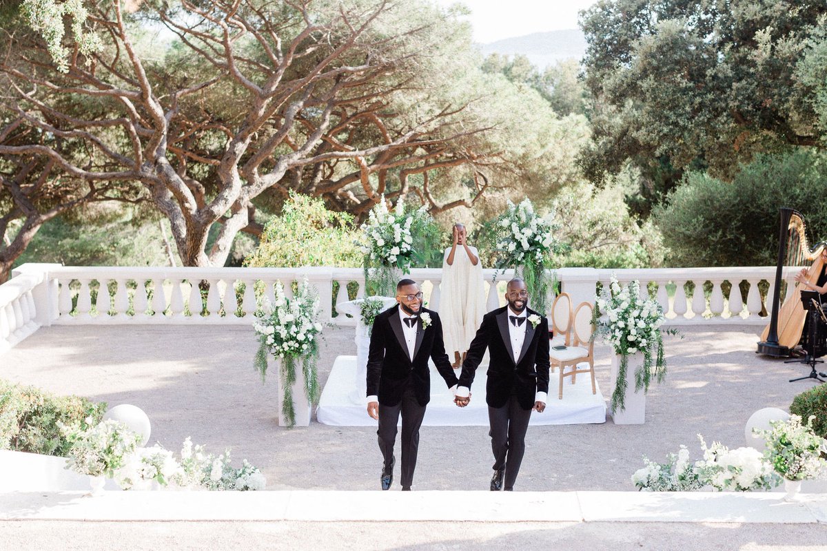 yabaleftonline's tweet photo. UK-based gay Nigerian man and his lover ties the knot in France https://t.co/bKhBG57yUU