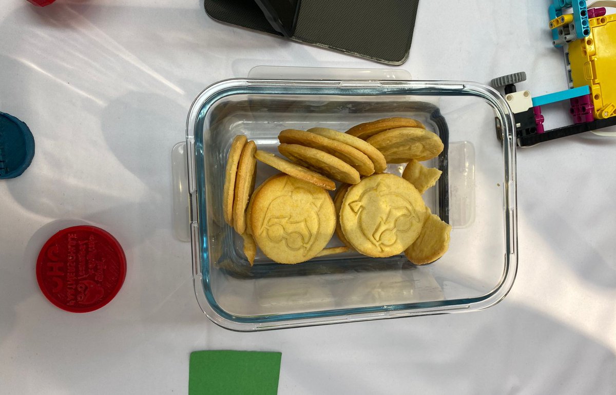 CyberForum tweet media