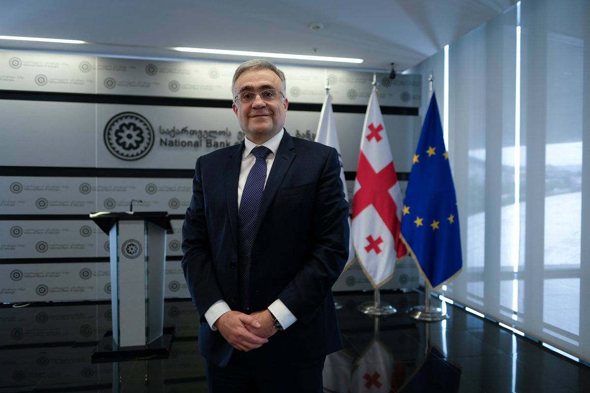 🗣️ Interview with Mr. Archil Mestvirishvili, Acting Governor and Vice Governor of the @NBGeorgia, whose role is to support financial and price stability, as well as promote the country's long-term economic growth. More 👉🏼 bit.ly/434Akqf 📸 @pierremuglia