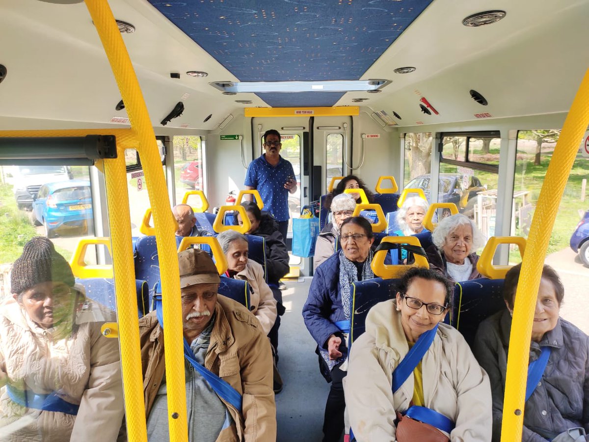 MilaapCentre's tweet image. Outing with members to Isabella plantation #charity #multiculturalfamily #elderlycare #funtime #enjoylife #kingston @RBKingston