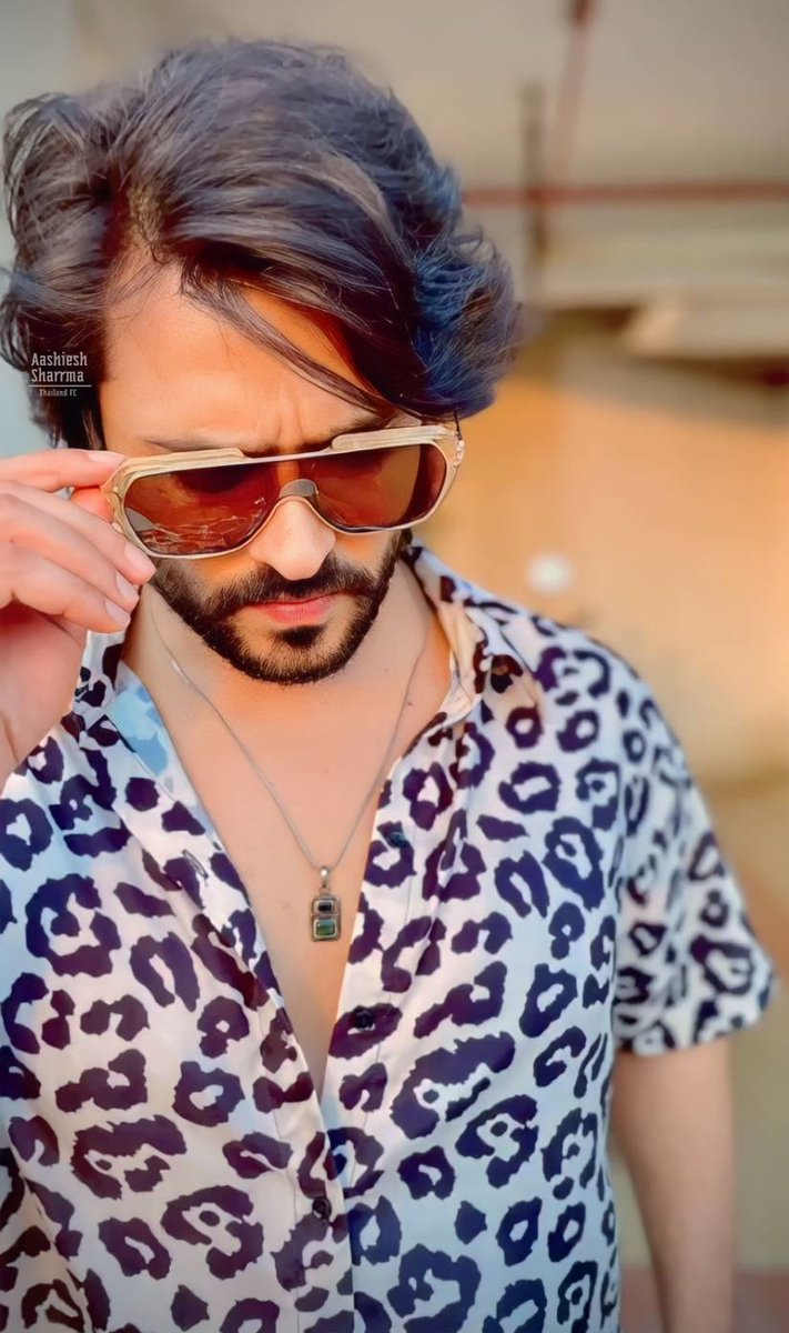 Fashionist. ☺️☺️☺️

#AashieshSharrma