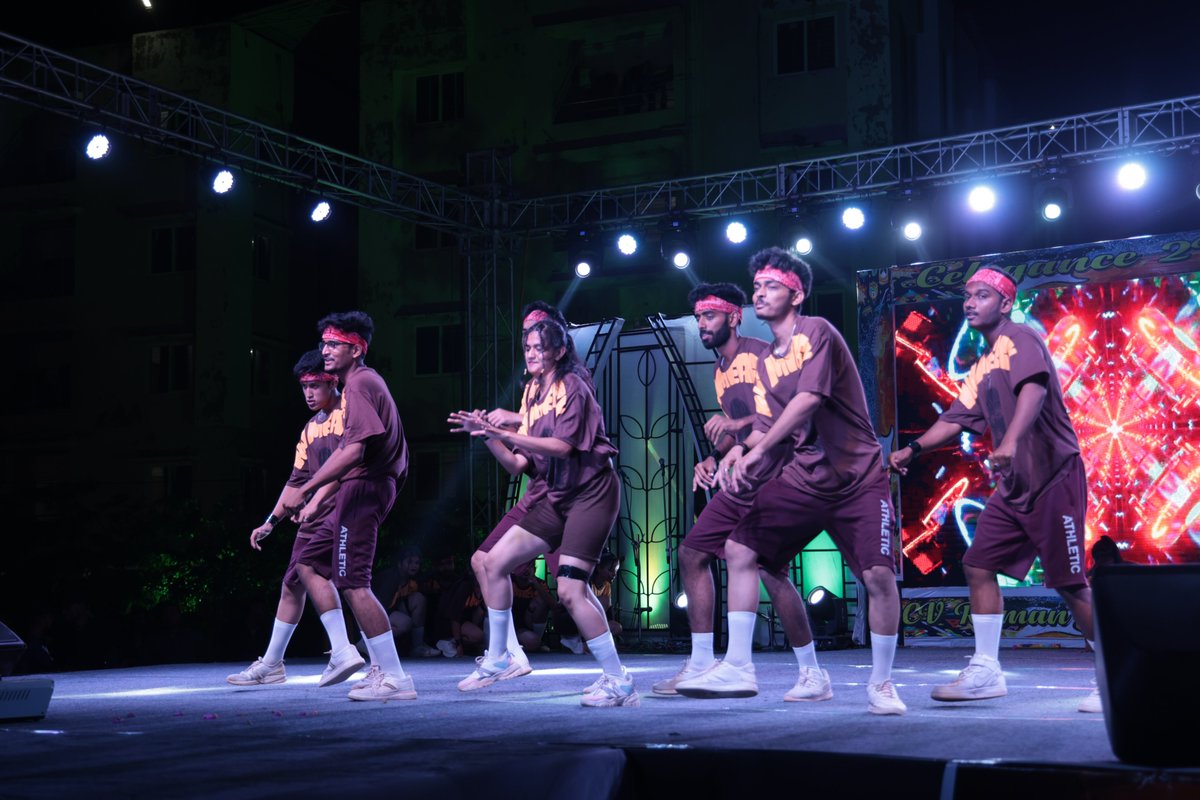 CguOdisha's tweet photo. Dancing doesn’t require expertise- just a free soul willing to fly.
#MoreThanMarks #DanceOfPossibilities #CVRGU https://t.co/NBdSI3XoH2