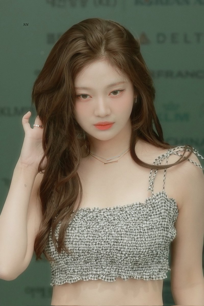NNI0233's tweet photo. 닝닝 폼 미쳤다…
와라 닝닝붐…
와라 닝닝의시대… https://t.co/mRTxaLwmju