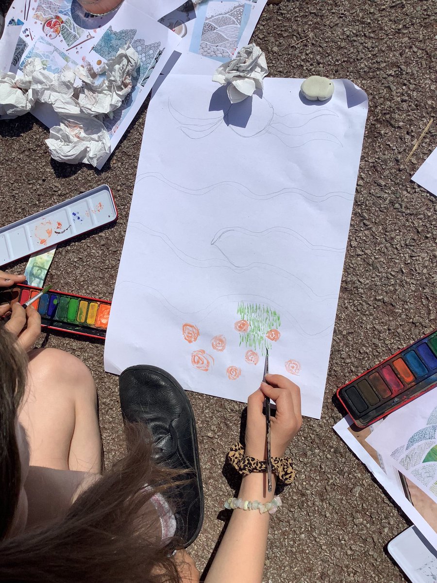 NPS5B's tweet photo. This afternoon we took our art lesson out into the sunshine. We have been inspired by the artist Ewa Rosa this week by creating seascapes and landscapes using patterns with watercolour paints 🖌 #npsart https://t.co/X6s1Pvdl1E