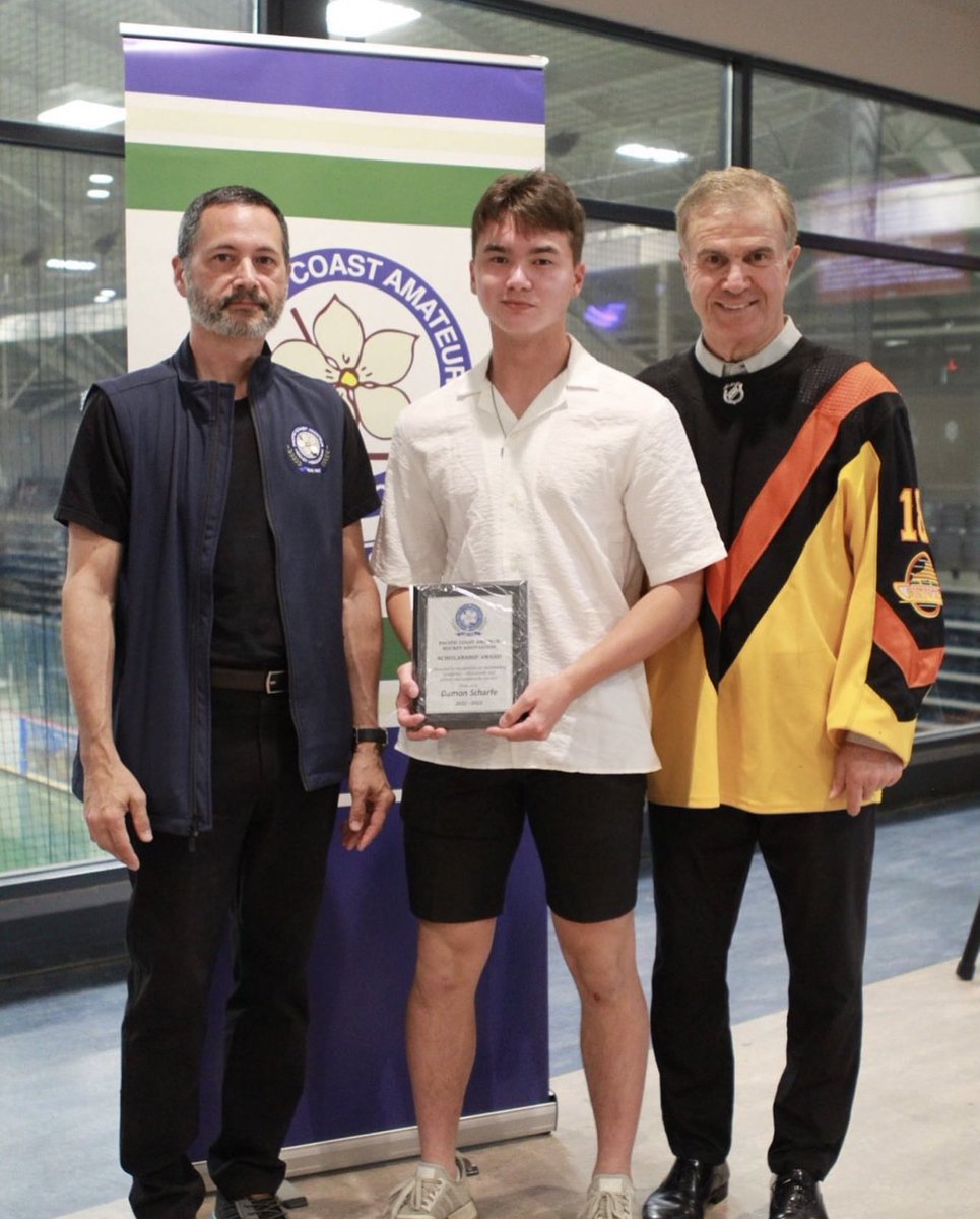 Huge congratulations to our very own Damon Schaffer who received a <a href="/pcahamain/">PCAHA</a> Scholarship Award!

Pictured here with PCAHA President, James Rae and Vancouver Canucks Alumni, Darcy Rota!

Best of luck to you Damon on your future endeavours! 💙🏒