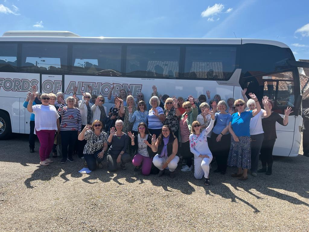 Delegates and observer's ready to start their journey to @WomensInstitute Annual Meeting in Cardiff 🥰 #WI_AM2023 @WILifemagazine