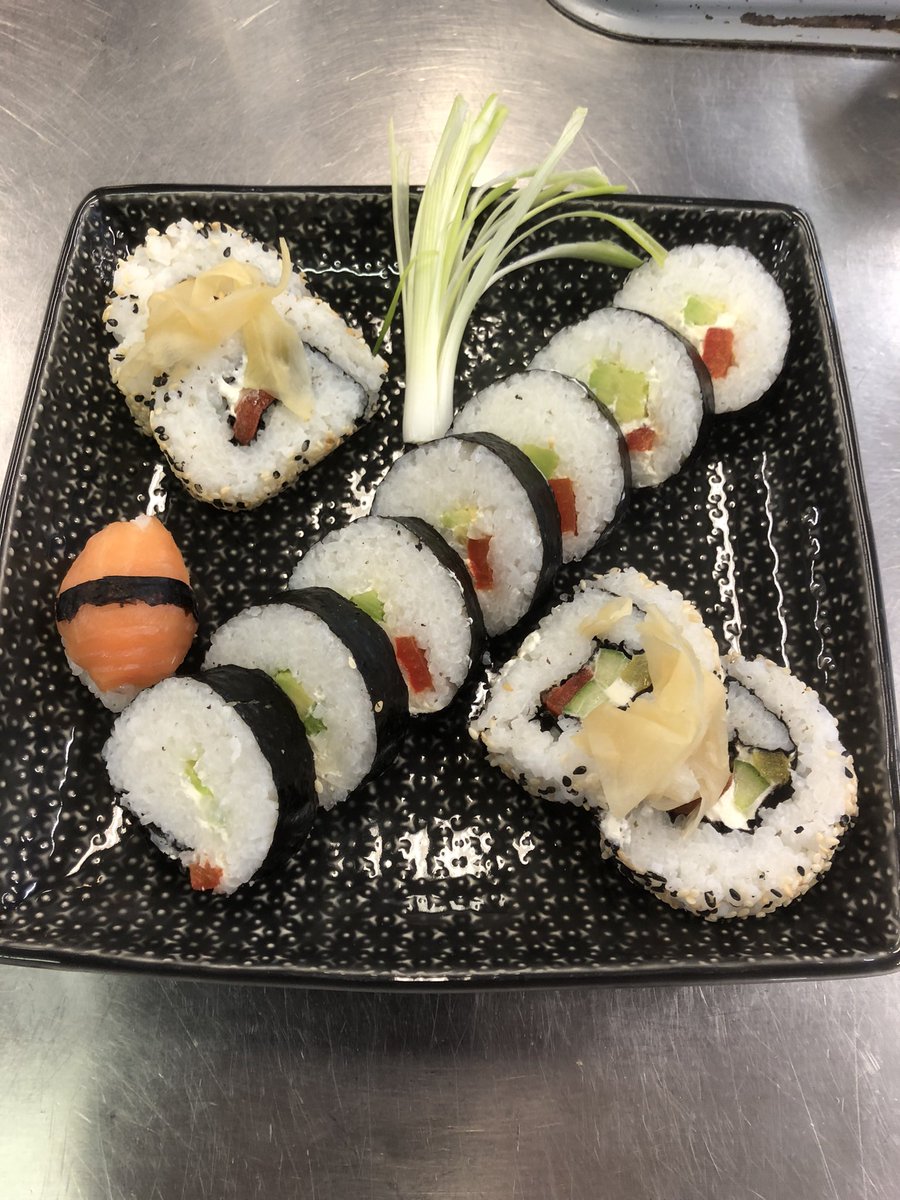 JennyJthomas's tweet photo. Sushi workshop! @jochappel4 @CrawleyCollege https://t.co/s1BBszSLX2
