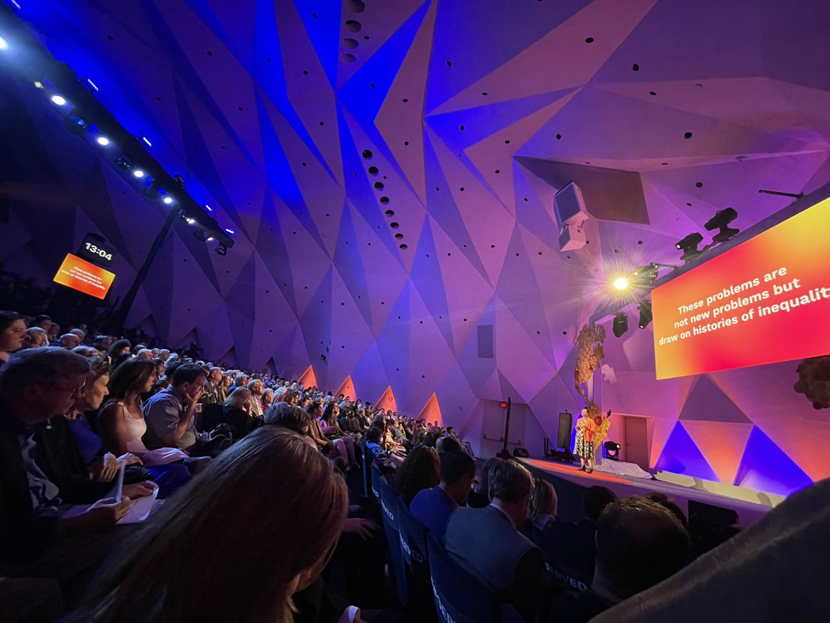 #NobelPrizeSummit Power and Money FISSURES & FRACTURES: TRACING THE FAULT LINES OF MISINFORMATION
Rachel Kuo, Assistant professor, University of Illinois Urbana-Champaign on ethnonationaliam and violence #ReclaimOurRights #CourageON