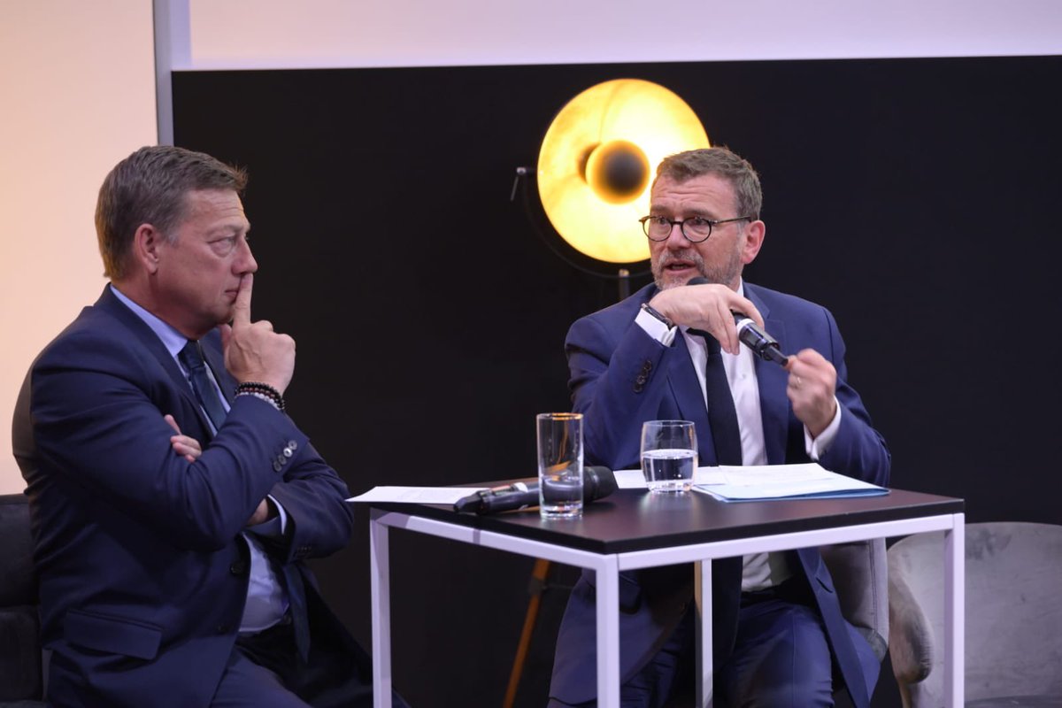 .<a href="/reponcapeb/">Jean-Christophe Repon</a> demande des signaux forts de la part du <a href="/gouvernementFR/">Gouvernement</a> pour accélerer la #rénovation &amp; rappelle les demandes de la #CAPEB, parmi lesquelles faciliter la création de  groupements momentanés d’entreprises pour favoriser les rénovations globales.