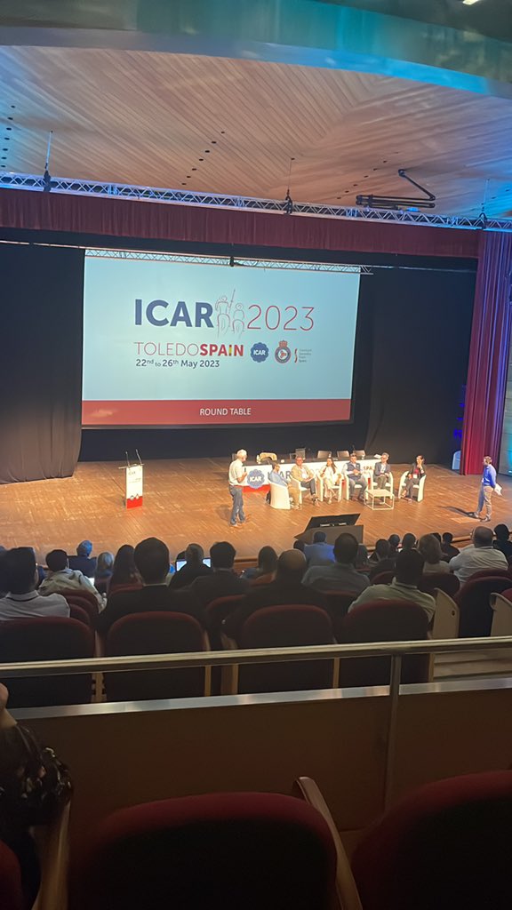 caelstails's tweet image. Who does the data belong to? The big question of this afternoon’s round table. @ICAR_Committee @Lactanet_Canada @DeboraSantschi