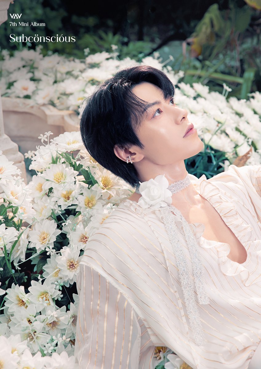 VAV_official's tweet photo. VAV 7TH MINI ALBUM 『Subcönscióus』
CONCEPT PHOTO ‘Come Into Bloom’

#Jacob #제이콥

Release on
2023.06.12 6PM (KST)

#VAV #브이에이브이
#Subcönscióus #Subconscious https://t.co/RV1EpEc9TY