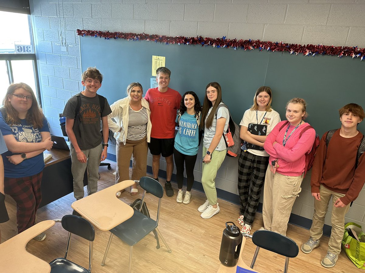 It’s been an honor and privilege to have followed my Edwards kiddos . I have known this bunch since 6th grade!! I’ve taught them 8th grade SS, 10th grade American and 11th grade Econ . Today we took our final exam together! What an amazing ride it’s been!  -Forever your teacher