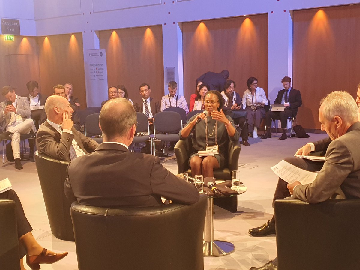 Nneka Henry from <a href="/UN_RSF/">UNRSF – UN Road Safety Fund</a> at the <a href="/ITF_Forum/">International #Transport Forum 🌎</a> #Leipzig "#RoadSafety goes to the heart of transport but also to the heart of the economics and health systems" <a href="/ITF_Forum/">International #Transport Forum 🌎</a>