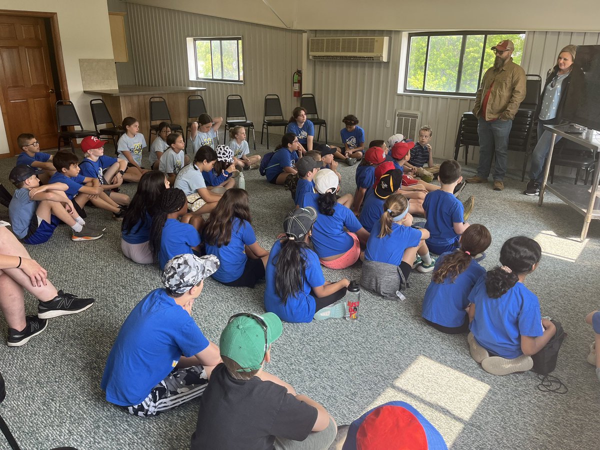 <a href="/SheppardFarmsNJ/">Sheppard Farms</a> teaching <a href="/ARKknights1/">Russell Knight ES</a> KORT students about produce production &amp; identifying vegetables <a href="/MsDoyleMusic/">Ms. Doyle</a> #engagedciviclearning