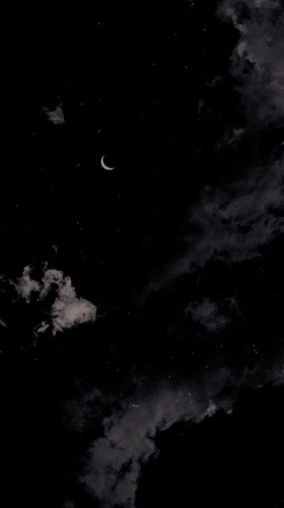 ⠀ ⠀
                       𝑵𝒀𝑿.  

    ☾   𝐆𝐨𝐝𝐝𝐞𝐬𝐬 𝐨𝐟 𝐍𝐢𝐠𝐡𝐭   ☾

           𝐷𝑎𝑟𝑘𝑛𝑒𝑠𝑠 𝑐𝑟𝑒𝑝𝑡 𝑖𝑛
        𝐶𝑙𝑜𝑎𝑘𝑖𝑛𝑔 𝑡ℎ𝑒 𝑤𝑜𝑟𝑙𝑑 𝑖𝑛 
        𝑆𝑡𝑎𝑟𝑙𝑖𝑔ℎ𝑡 𝑎𝑛𝑑 𝑆ℎ𝑎𝑑𝑜𝑤

              #GreekGodAU