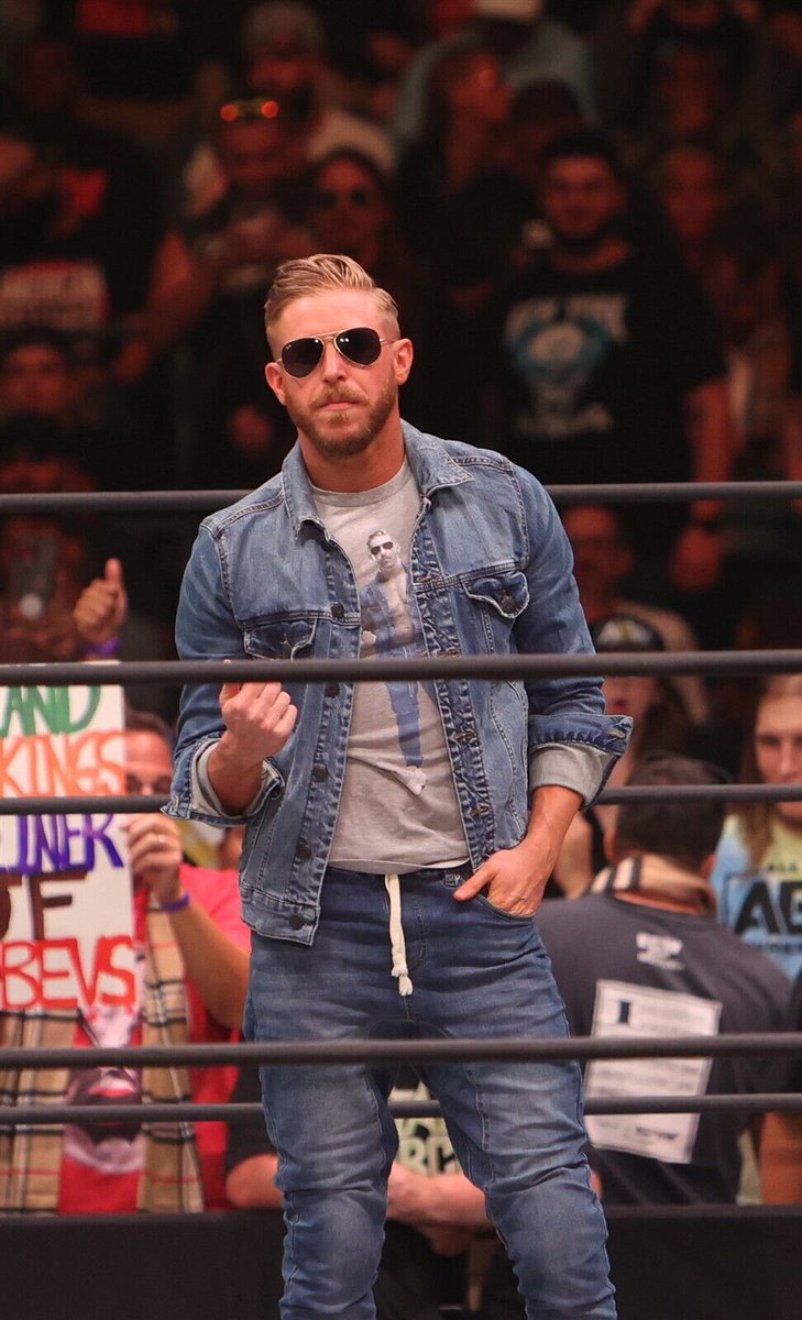 His reign is probably coming up soon, so I wanted to tweet my appreciation for Orange Cassidy’s workrate this past year. 

He’s entirely changed the narrative on who he is as a wrestler - he’s not just a comedy attraction anymore. He’s a solidified week-in week-out pro wrestler.