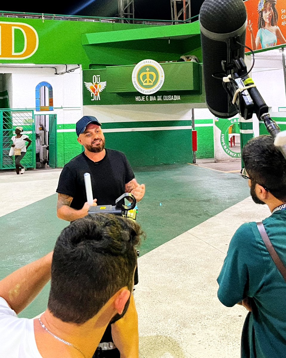 oficialgresil's tweet photo. Nosso carnavalesco @leandrovieirarj contando para a @tvglobo um pouquinho da nossa sinopse e o que estamos planejando para esse carnaval 2024 👀 

Que seja mais um lindo ciclo. Vamos com tudo Nação Leopoldinense! https://t.co/wTvjaxe6QE