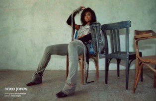 tr_yayaaa's tweet photo. just here to say that i love Coco Jones🤍 https://t.co/tAufDAvIfY