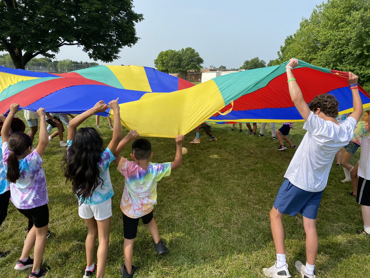 Emily Nauman tweet media