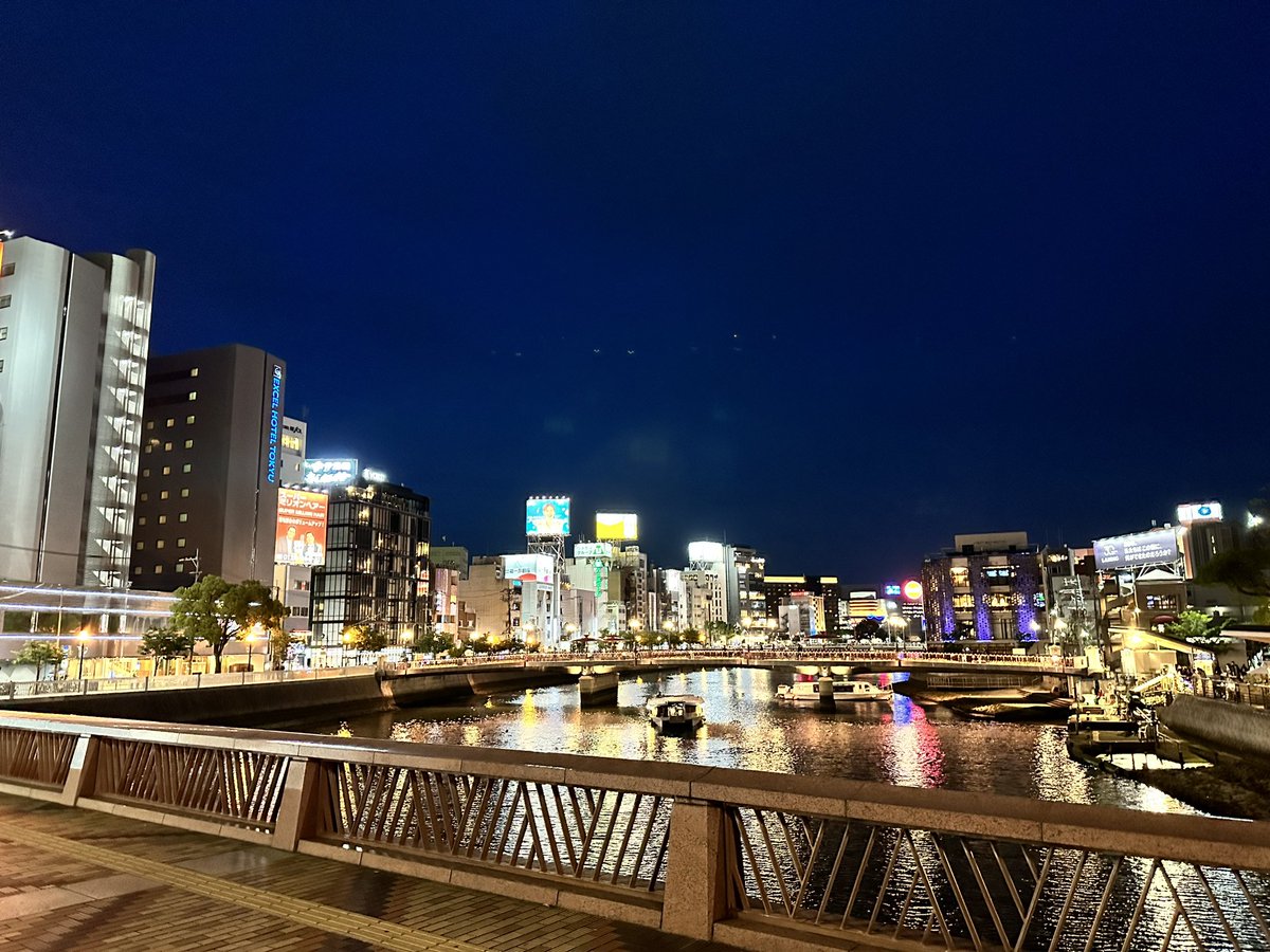 okkun1918's tweet photo. 福岡出張楽しめてる気がする！
まだまだわからない事だらけだから福岡の人色々と教えてください😂 https://t.co/otOjkqGVCq