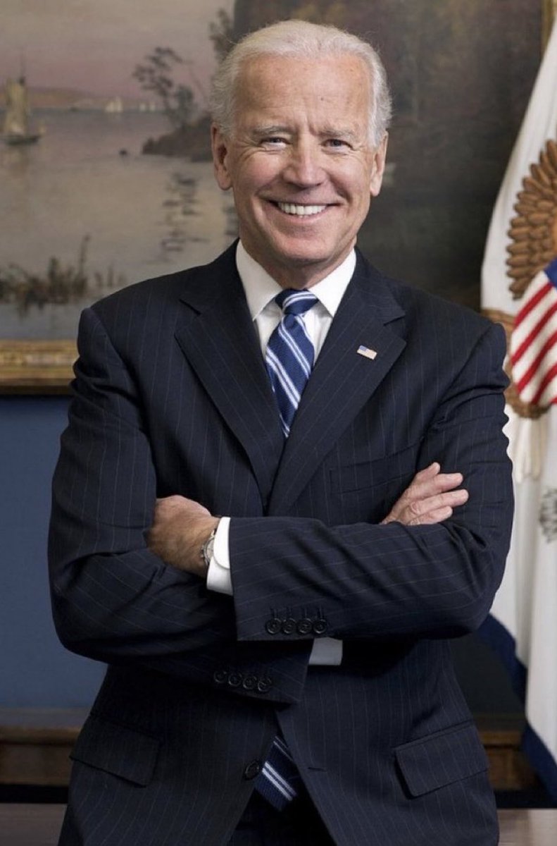 AZ_Brittney's tweet image. Florida Gov. Ron DeSantis is expected to officially announce his run for president today. 

DeSantis is dangerous and clearly unfit for office! You’ve seen what he has done as governor. He will do the same as president! 

💙 and retweet if you will be voting for President Biden!