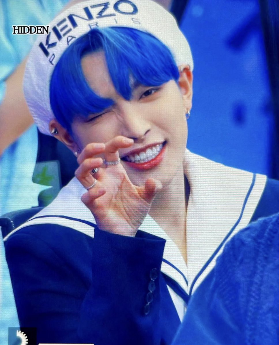 on-twitter-rt-gh0stbur-i-am-crying-he-s-so-cute