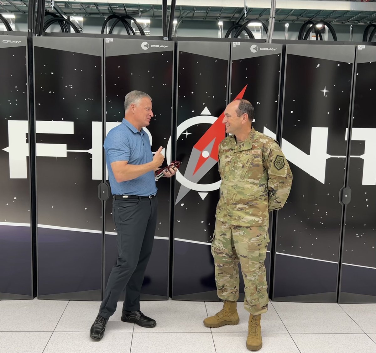 16AF_CC's tweet photo. Outstanding visit to Oak Ridge National Laboratory and excellent tour of the impressive high performance supercomputer! Our NAF maintains an important partnership with @ORNL, critical to supporting our mission areas and R&amp;D efforts which helps us prepare for crisis and conflict. https://t.co/jiMjGu7Hjn