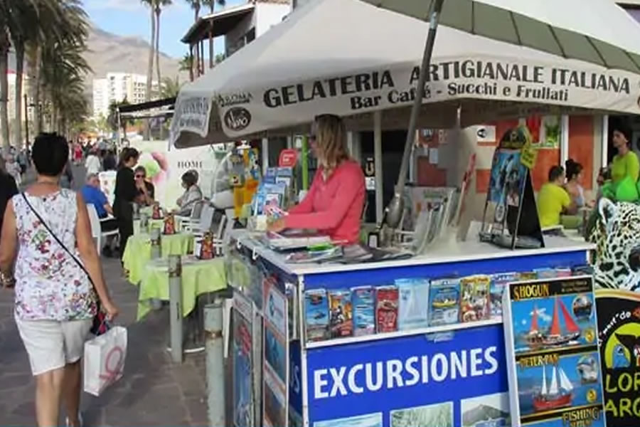 🔴 Arona Council orders a dozen illegal excursion companies to stop trading.
The companies operating on terraces and walkways have been given the option to present the correct paperwork or move...

#tenerife #tenerifesur #tenerifeholiday

canarianweekly.com/posts/Arona-Co…